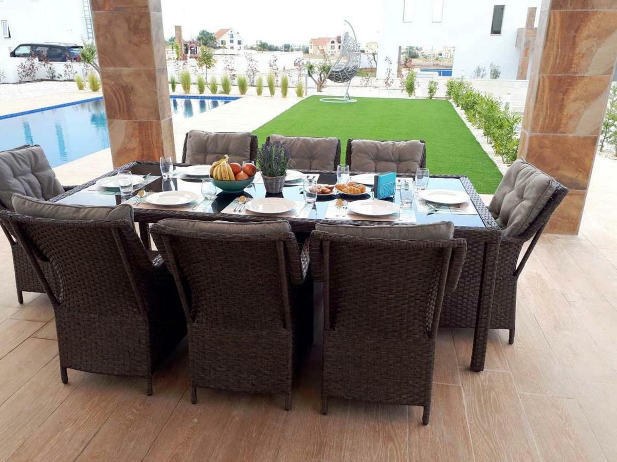 Coral Elite Residences Coral Bay Esterno foto